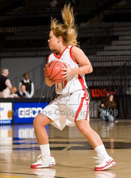 Thumbnail 3 in Lord Botetourt vs. Lee (VHSL AA D3 Semifinal) photogallery.