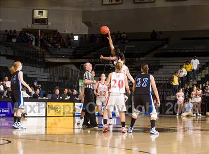 Thumbnail 1 in Lord Botetourt vs. Lee (VHSL AA D3 Semifinal) photogallery.