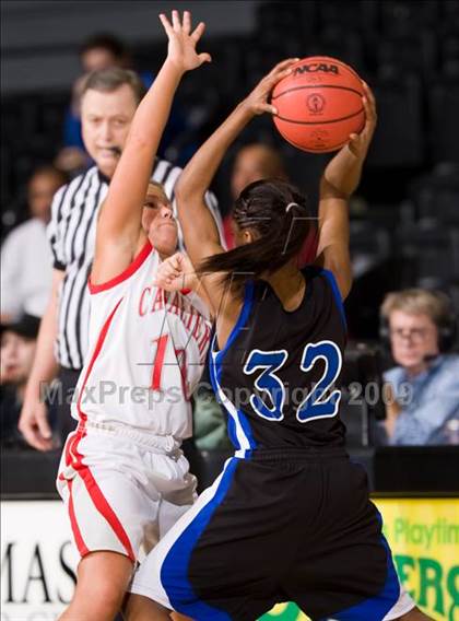 Thumbnail 2 in Lord Botetourt vs. Lee (VHSL AA D3 Semifinal) photogallery.