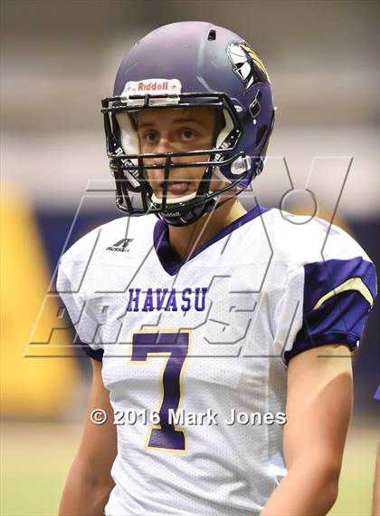 Thumbnail 2 in Lake Havasu vs. Willow Canyon photogallery.