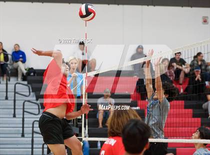 Thumbnail 2 in Pacifica @ Tustin photogallery.