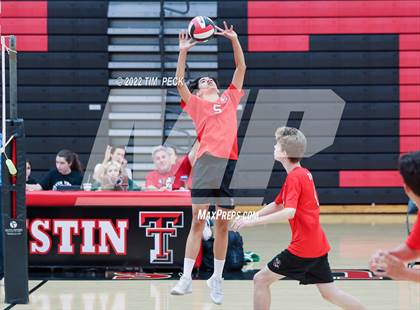 Thumbnail 2 in Pacifica @ Tustin photogallery.