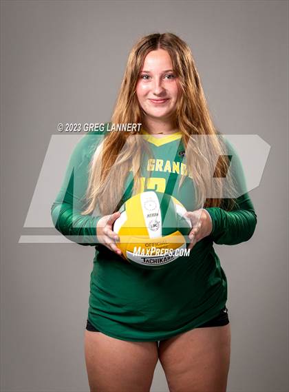 Thumbnail 1 in Casa Grande (Individual - Seniors) photogallery.