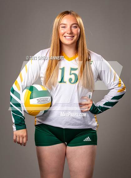 Thumbnail 3 in Casa Grande (Individual - Seniors) photogallery.
