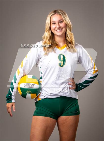Thumbnail 2 in Casa Grande (Individual - Seniors) photogallery.