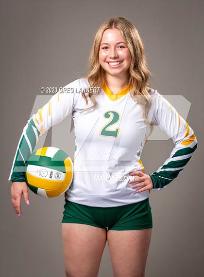 Thumbnail 3 in Casa Grande (Individual - Seniors) photogallery.
