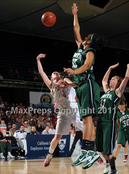 Thumbnail 1 in Bonita vs. Orange Lutheran (CIF SS 3A Final) photogallery.