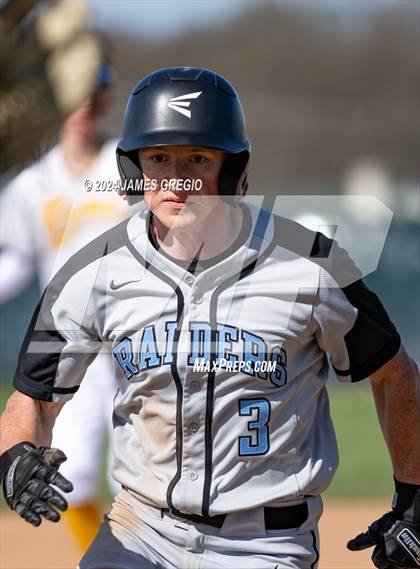 Thumbnail 2 in Seneca Valley @ Pine-Richland photogallery.