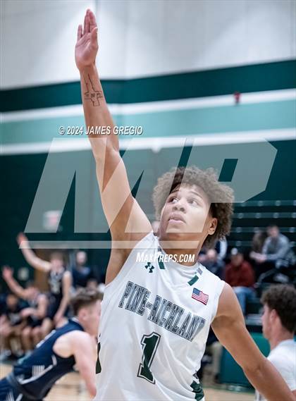 Thumbnail 2 in McDowell @ Pine-Richland photogallery.