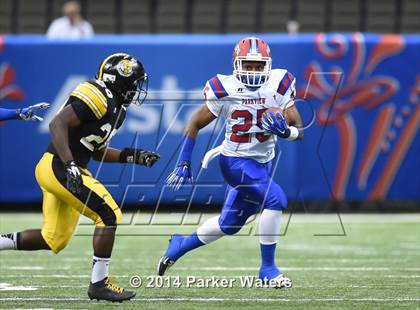 Thumbnail 1 in University Lab vs. Parkview Baptist (LHSAA 3A Final) photogallery.