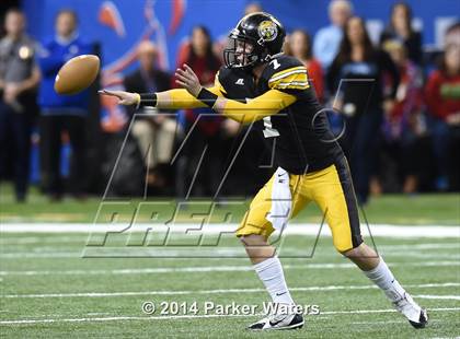 Thumbnail 2 in University Lab vs. Parkview Baptist (LHSAA 3A Final) photogallery.