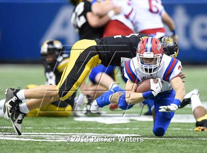 Thumbnail 1 in University Lab vs. Parkview Baptist (LHSAA 3A Final) photogallery.