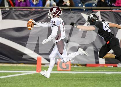 Thumbnail 2 in Marblehead vs. Falmouth (MIAA Division 2A Final) photogallery.