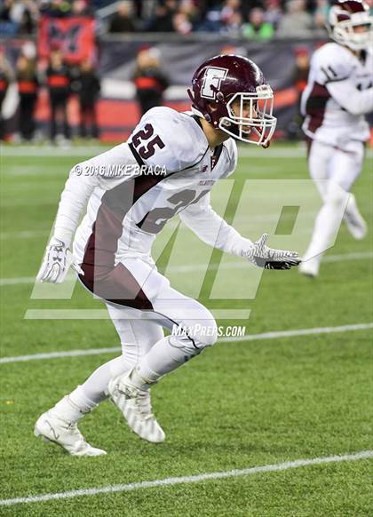 Thumbnail 2 in Marblehead vs. Falmouth (MIAA Division 2A Final) photogallery.