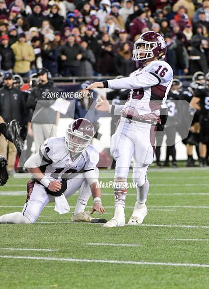 Thumbnail 1 in Marblehead vs. Falmouth (MIAA Division 2A Final) photogallery.