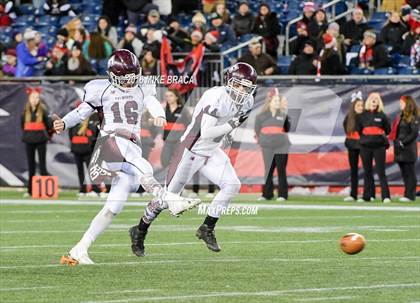Thumbnail 2 in Marblehead vs. Falmouth (MIAA Division 2A Final) photogallery.