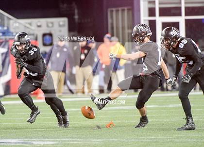 Thumbnail 1 in Marblehead vs. Falmouth (MIAA Division 2A Final) photogallery.