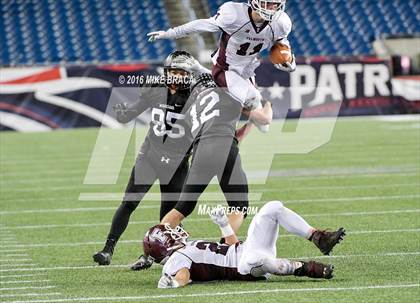 Thumbnail 2 in Marblehead vs. Falmouth (MIAA Division 2A Final) photogallery.