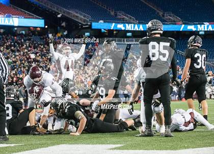 Thumbnail 3 in Marblehead vs. Falmouth (MIAA Division 2A Final) photogallery.