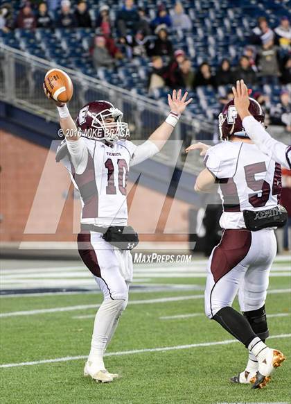 Thumbnail 3 in Marblehead vs. Falmouth (MIAA Division 2A Final) photogallery.