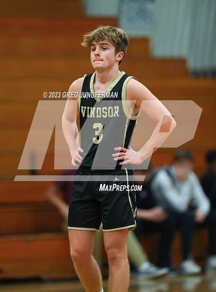 Thumbnail 2 in Del Campo vs. Windsor (Brett Callan Tournament) photogallery.