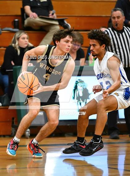 Thumbnail 1 in Del Campo vs. Windsor (Brett Callan Tournament) photogallery.