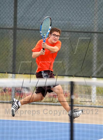 Thumbnail 3 in Ralston Valley vs. Lakewood photogallery.