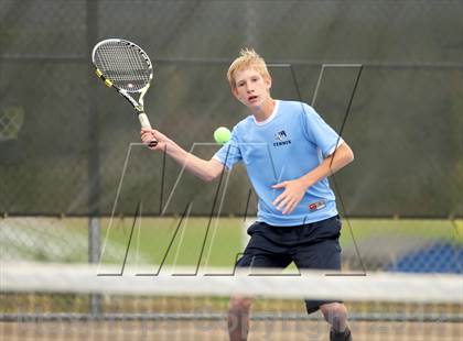 Thumbnail 2 in Ralston Valley vs. Lakewood photogallery.