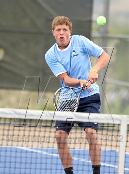Thumbnail 1 in Ralston Valley vs. Lakewood photogallery.