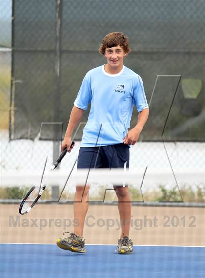 Thumbnail 1 in Ralston Valley vs. Lakewood photogallery.