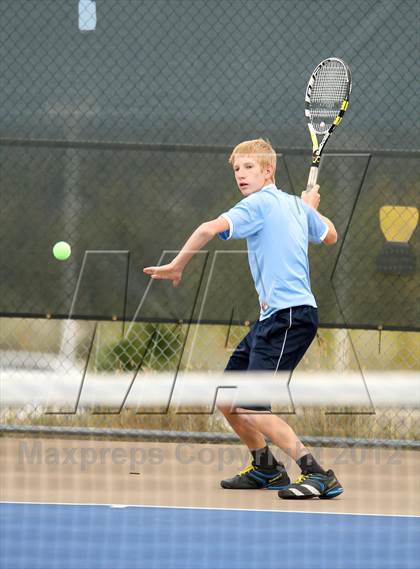 Thumbnail 2 in Ralston Valley vs. Lakewood photogallery.