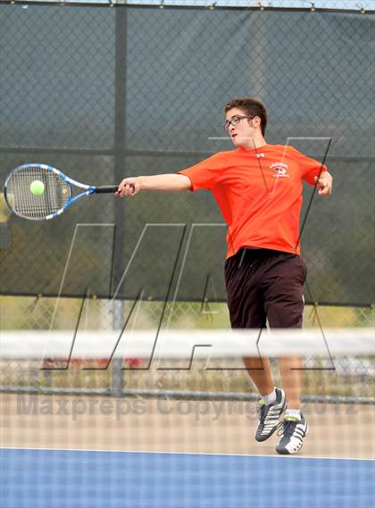 Thumbnail 3 in Ralston Valley vs. Lakewood photogallery.