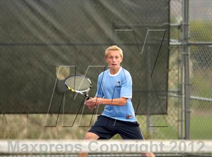 Thumbnail 3 in Ralston Valley vs. Lakewood photogallery.