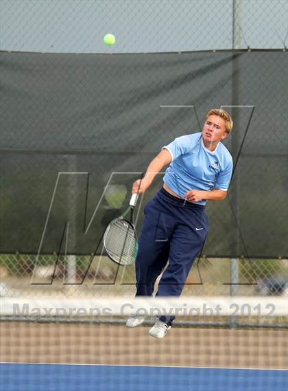 Thumbnail 1 in Ralston Valley vs. Lakewood photogallery.