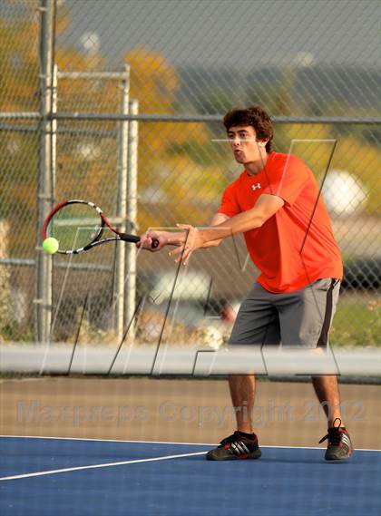 Thumbnail 2 in Ralston Valley vs. Lakewood photogallery.