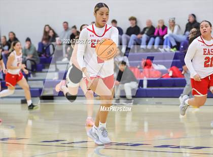 Thumbnail 2 in Cottonwood vs. East (South Mountain Holiday Classic) photogallery.
