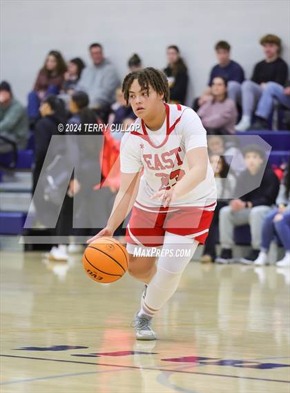 Thumbnail 2 in Cottonwood vs. East (South Mountain Holiday Classic) photogallery.
