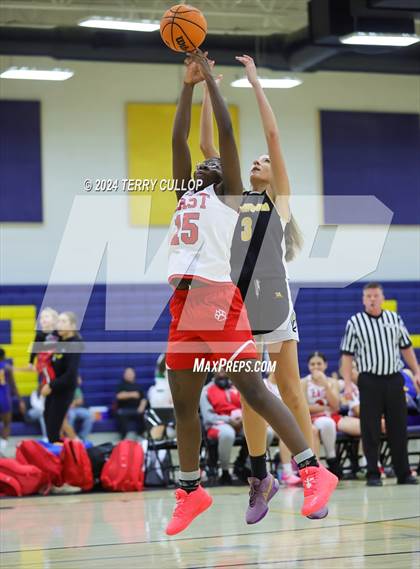 Thumbnail 2 in Cottonwood vs. East (South Mountain Holiday Classic) photogallery.