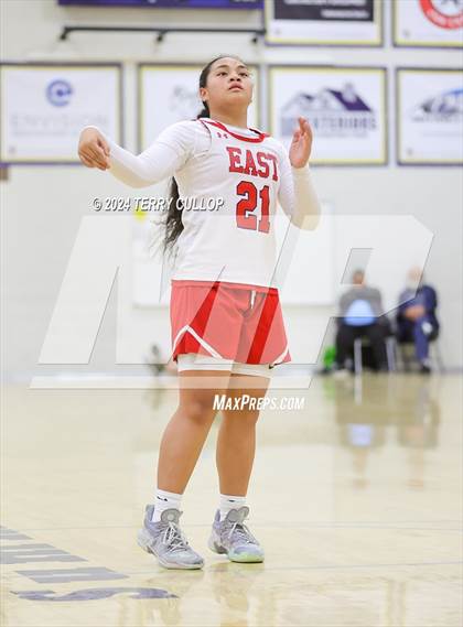 Thumbnail 1 in Cottonwood vs. East (South Mountain Holiday Classic) photogallery.