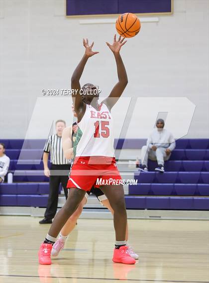 Thumbnail 2 in Cottonwood vs. East (South Mountain Holiday Classic) photogallery.