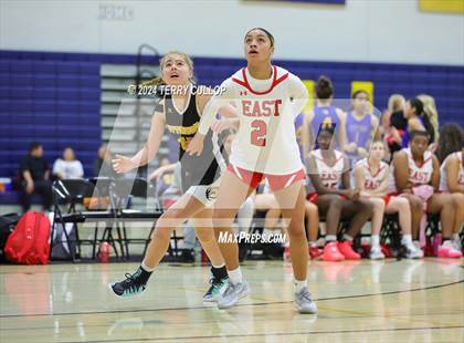 Thumbnail 2 in Cottonwood vs. East (South Mountain Holiday Classic) photogallery.
