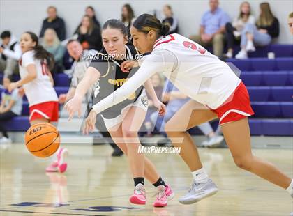 Thumbnail 1 in Cottonwood vs. East (South Mountain Holiday Classic) photogallery.