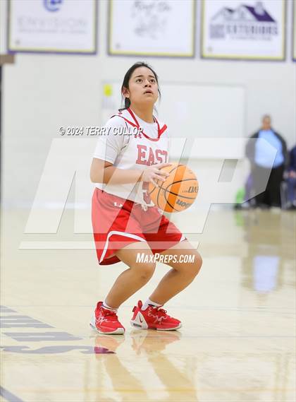 Thumbnail 1 in Cottonwood vs. East (South Mountain Holiday Classic) photogallery.