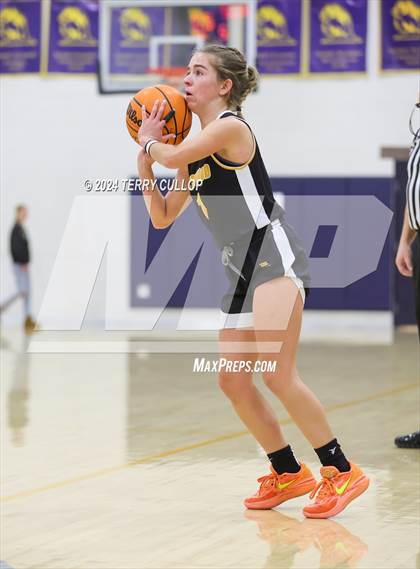 Thumbnail 1 in Cottonwood vs. East (South Mountain Holiday Classic) photogallery.