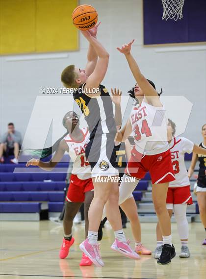 Thumbnail 2 in Cottonwood vs. East (South Mountain Holiday Classic) photogallery.