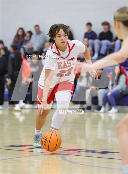 Thumbnail 2 in Cottonwood vs. East (South Mountain Holiday Classic) photogallery.