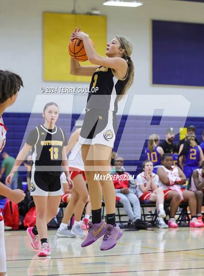 Thumbnail 2 in Cottonwood vs. East (South Mountain Holiday Classic) photogallery.