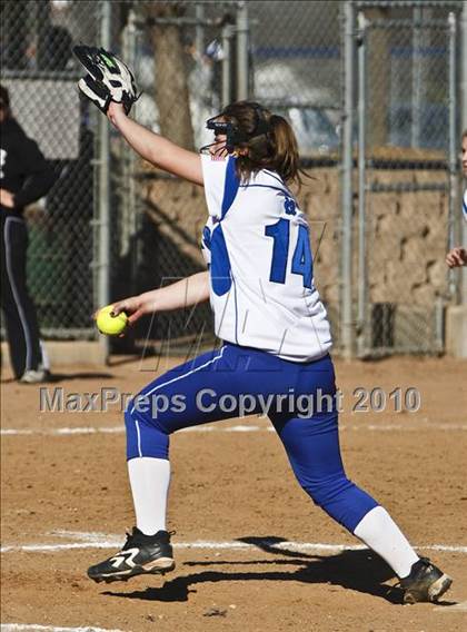 Thumbnail 2 in Nolan Catholic @ Kennedale photogallery.
