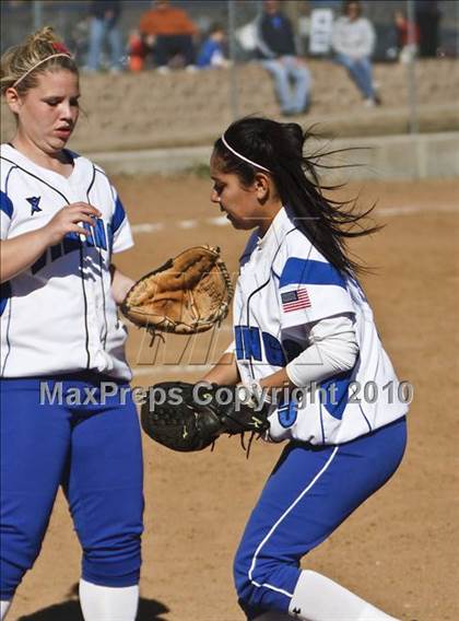 Thumbnail 2 in Nolan Catholic @ Kennedale photogallery.