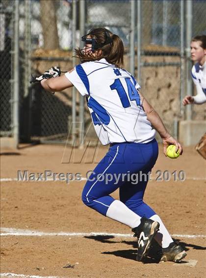 Thumbnail 1 in Nolan Catholic @ Kennedale photogallery.